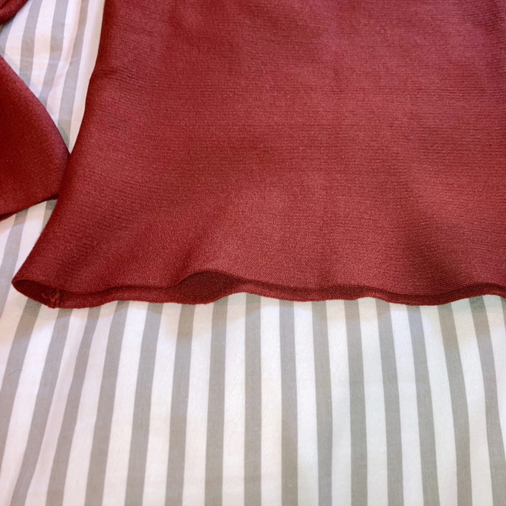 ✨3/15 Olivaceous Burnt Orange Bell Sleeve Top - Picture 7 of 7